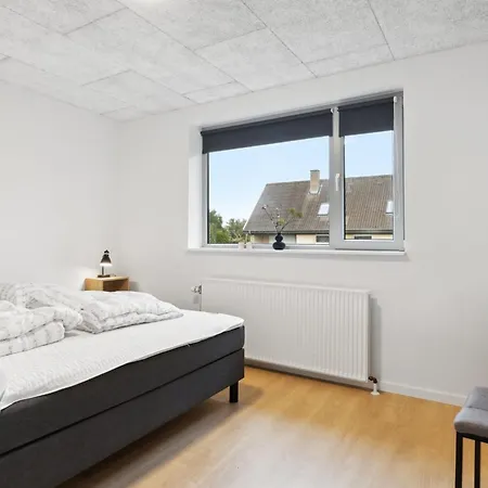 Elaine - 350m From The Sea By Interhome Tatil Evi *